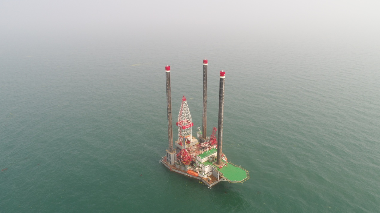 Fenglong 1 drilling platform