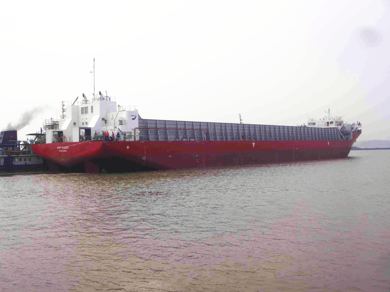13,000 DWT deck cargo ship